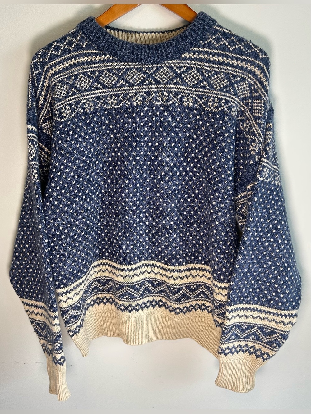 Vintage Unlimited Quest Clothing Men’s Wool Sweater Size M Crew Neck Fair Isle